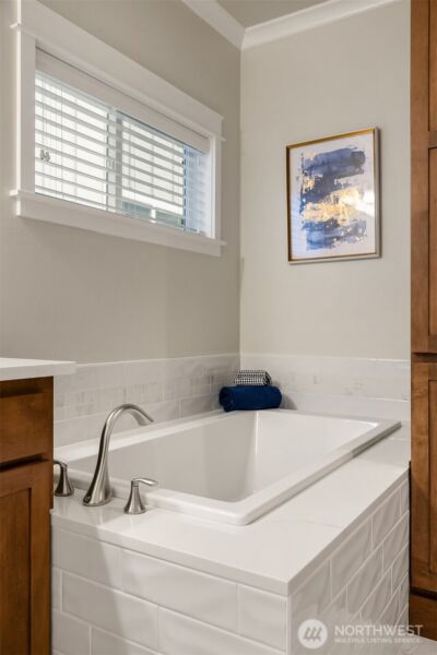 2073 NE Noble Street , Issaquah, WA 98029 - Photo 31