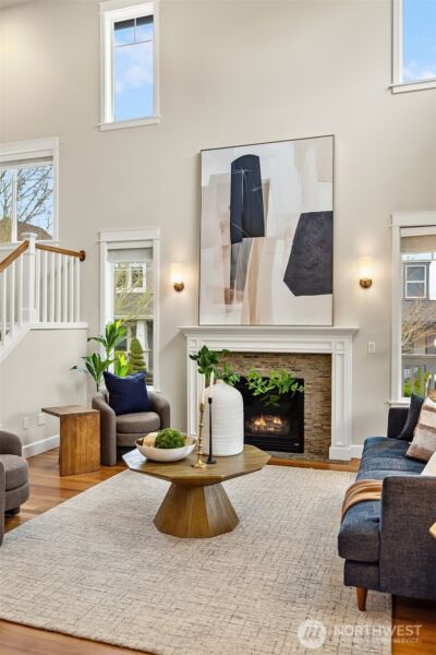 2073 NE Noble Street , Issaquah, WA 98029 - Photo 5