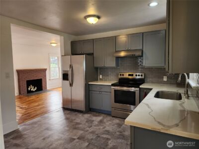 618 Fairmount Avenue , Shelton, WA 98584 - Photo 9