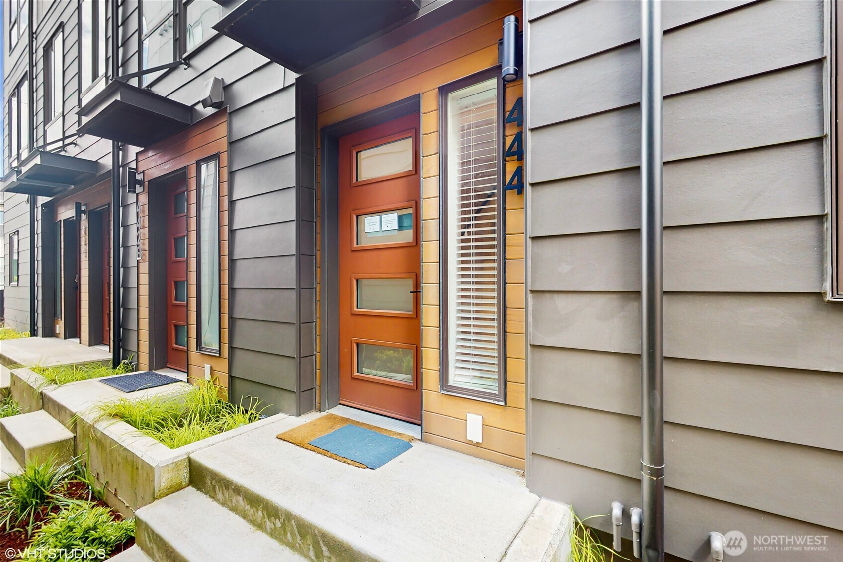 444 13th Avenue , Seattle, WA 98122