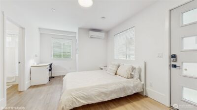 1300 E Remington Court #A, Seattle, WA 98122 - Photo 25