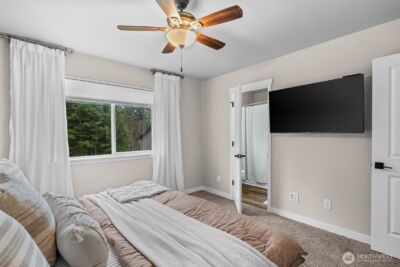 61 E Ellinor Peak Place , Belfair, WA 98528 - Photo 15