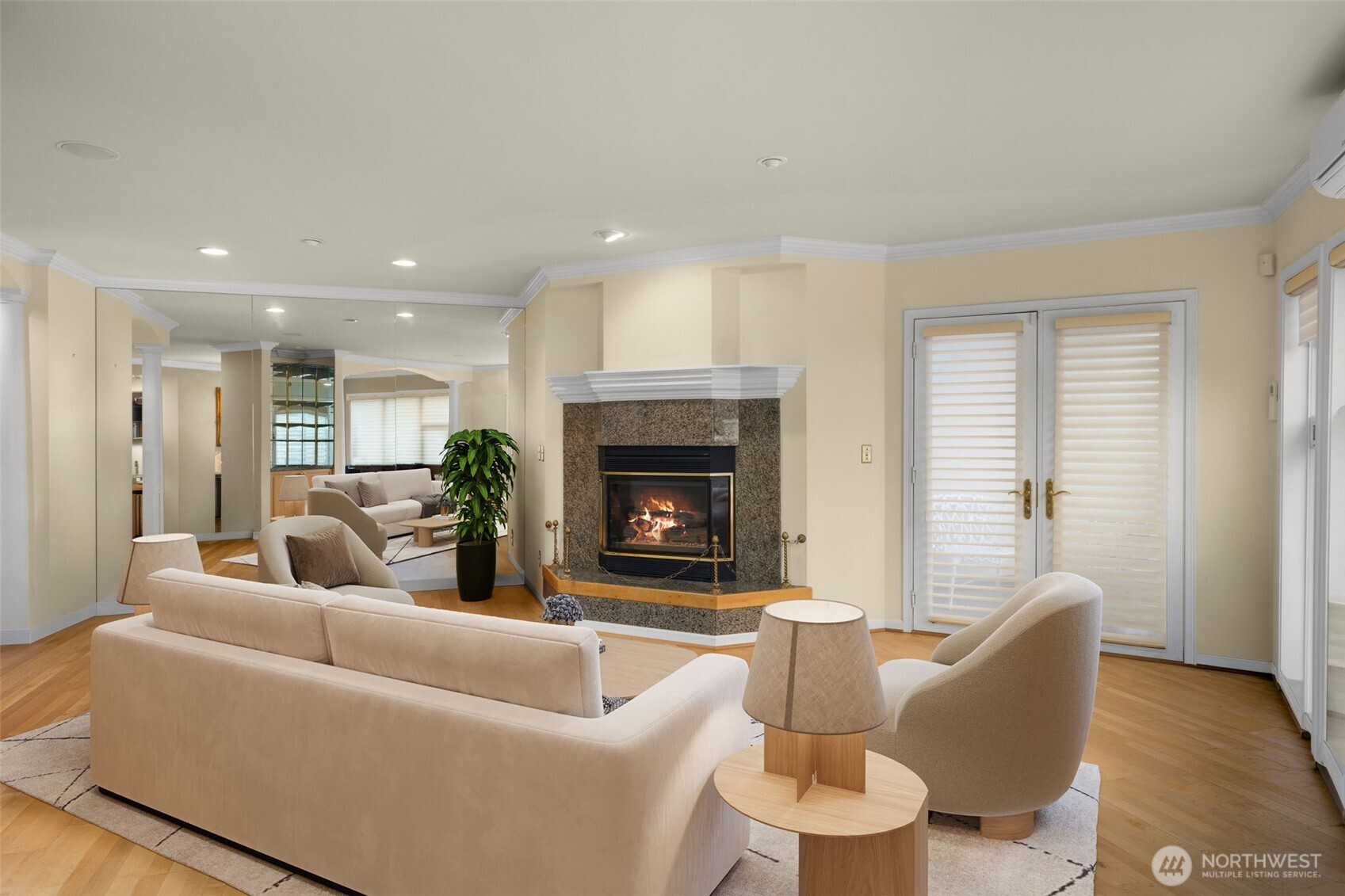 836 2nd Avenue #201, Kirkland, WA 98033