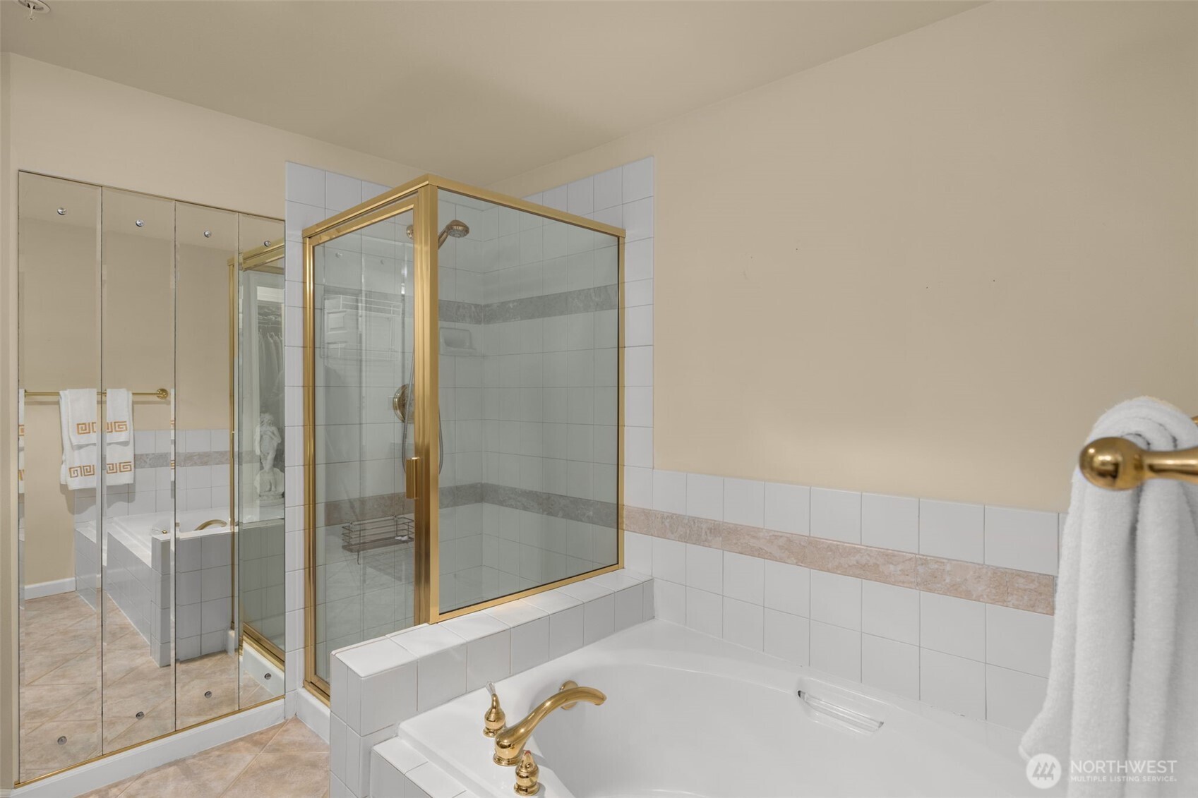 836 2nd Avenue #201, Kirkland, WA 98033