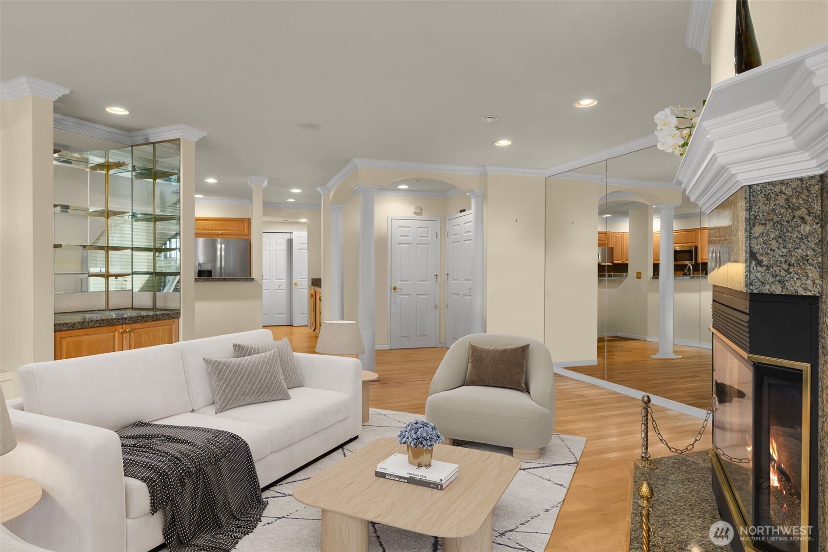 836 2nd Avenue #201, Kirkland, WA 98033