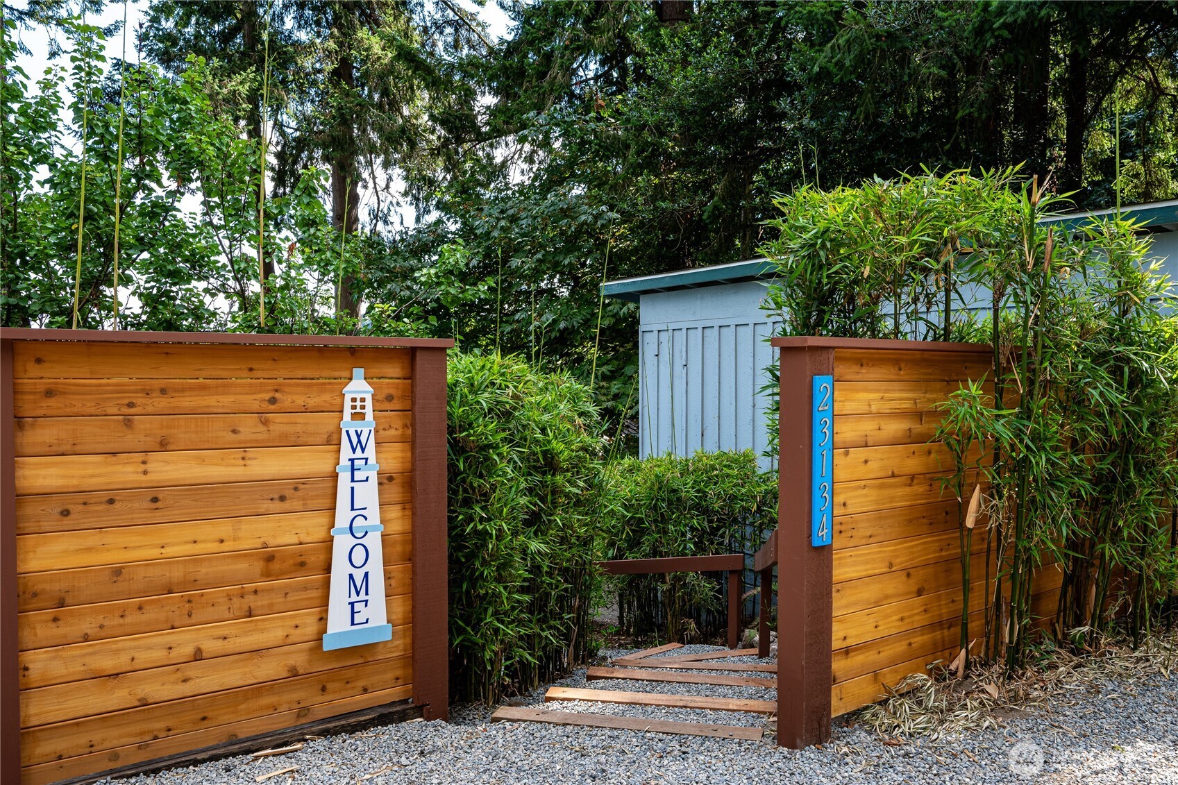 23134 Vashon Highway SW, Vashon, WA 98070