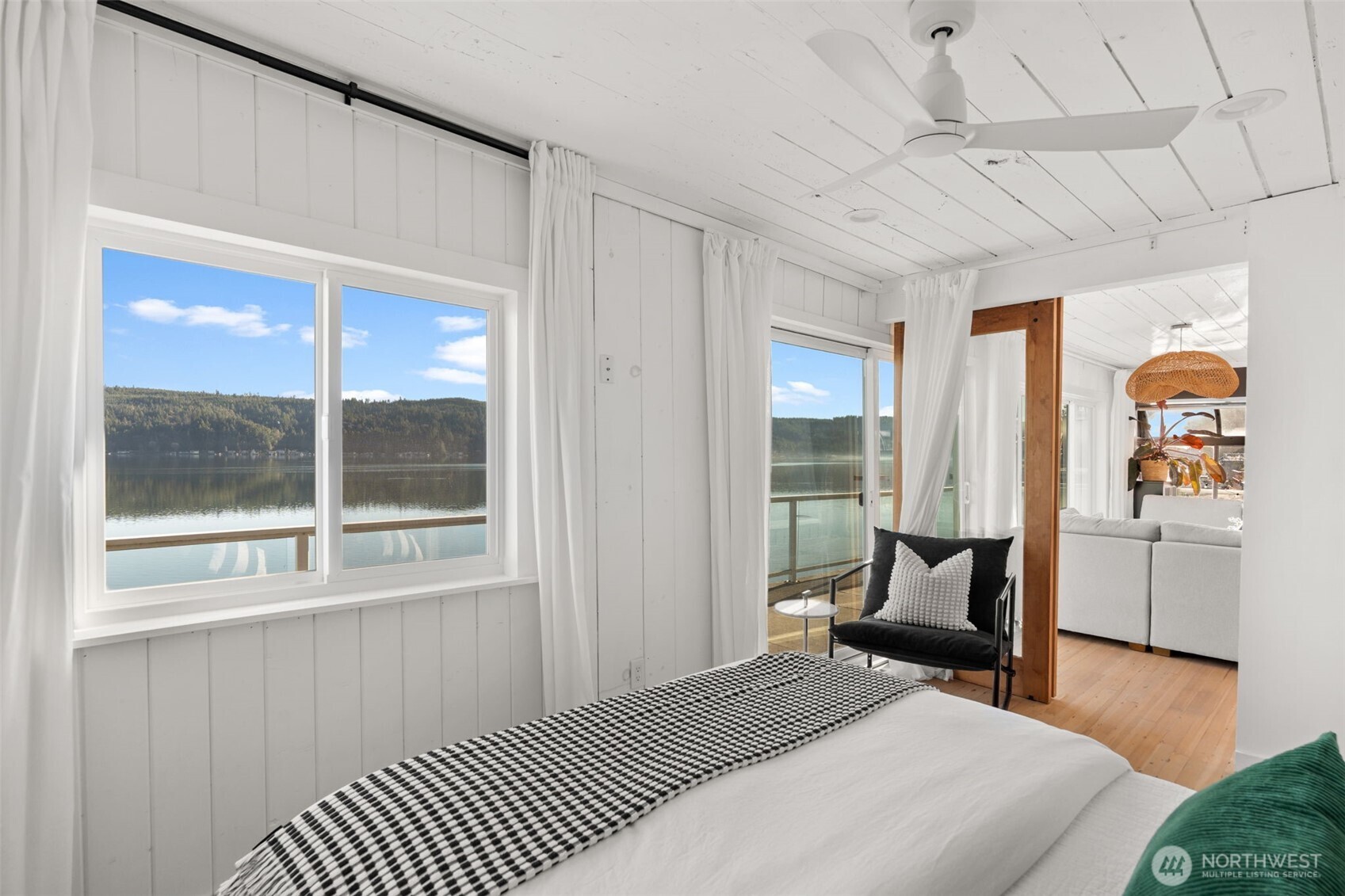 11031 NE North Shore Road , Belfair, WA 98528