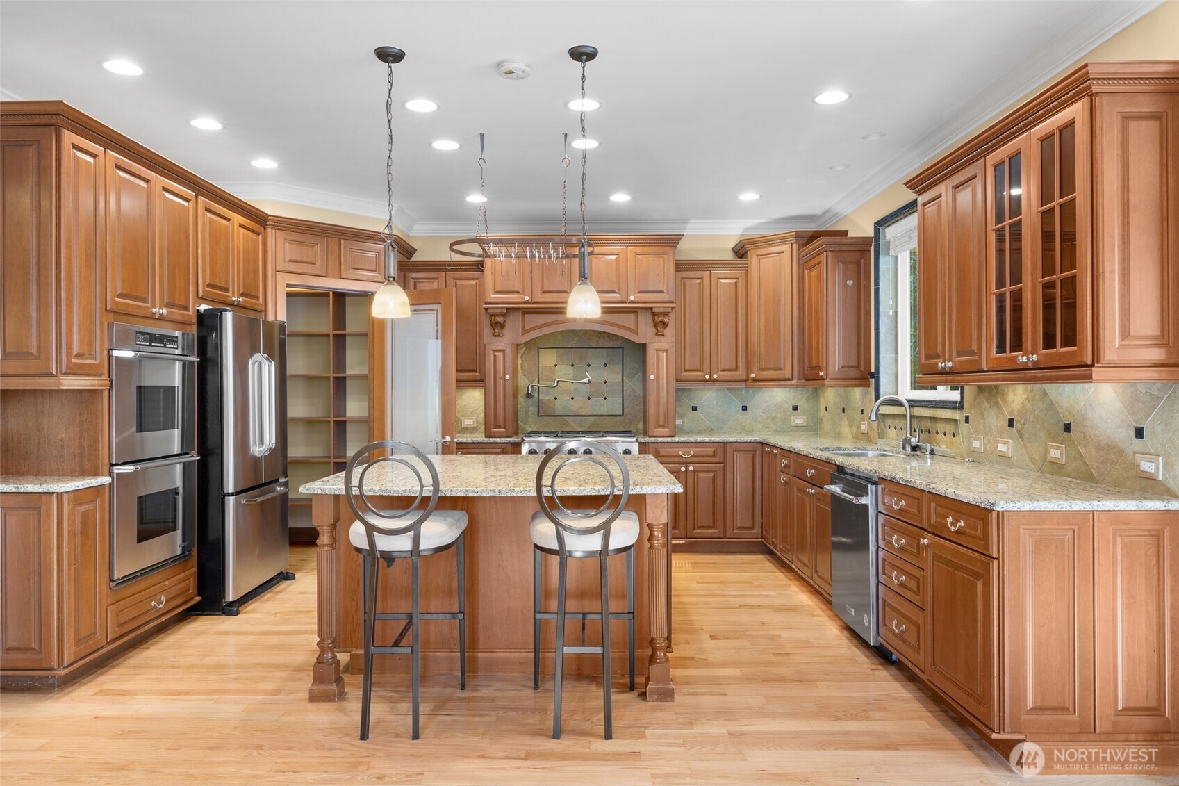 16308 Simonds Road NE, Kenmore, WA 98028