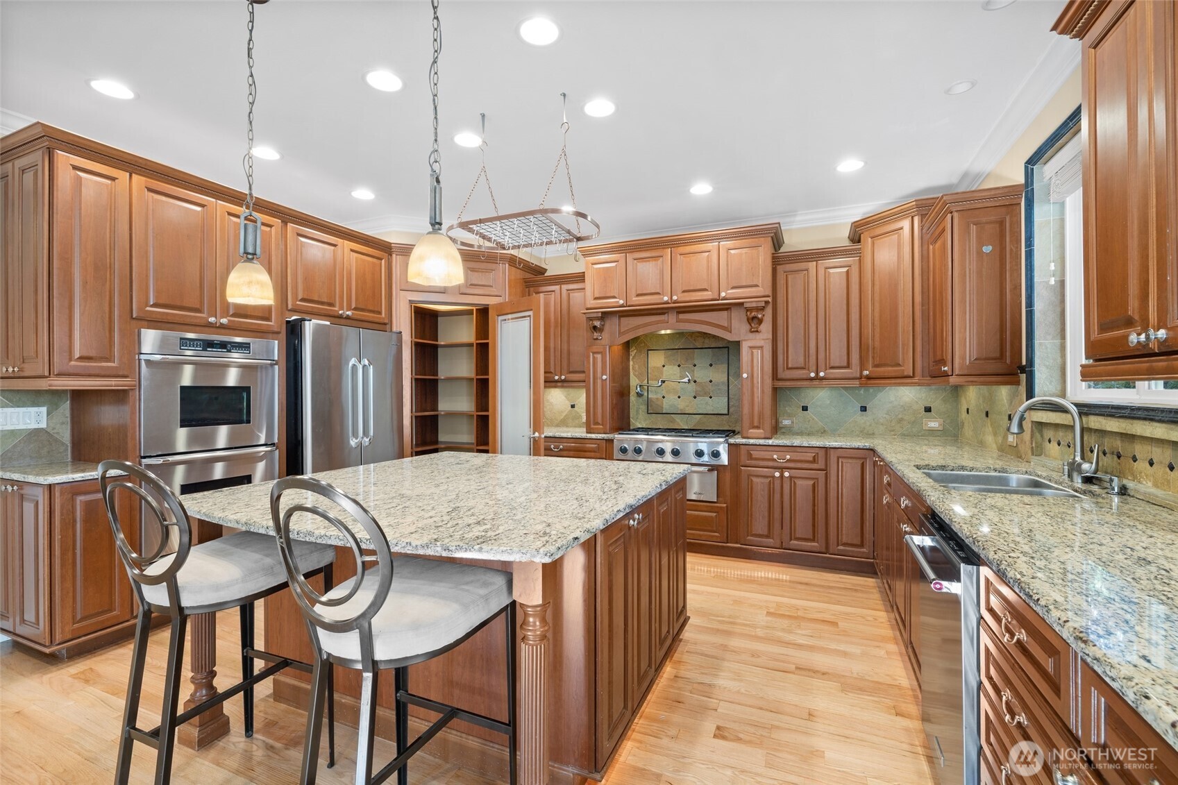 16308 Simonds Road NE, Kenmore, WA 98028