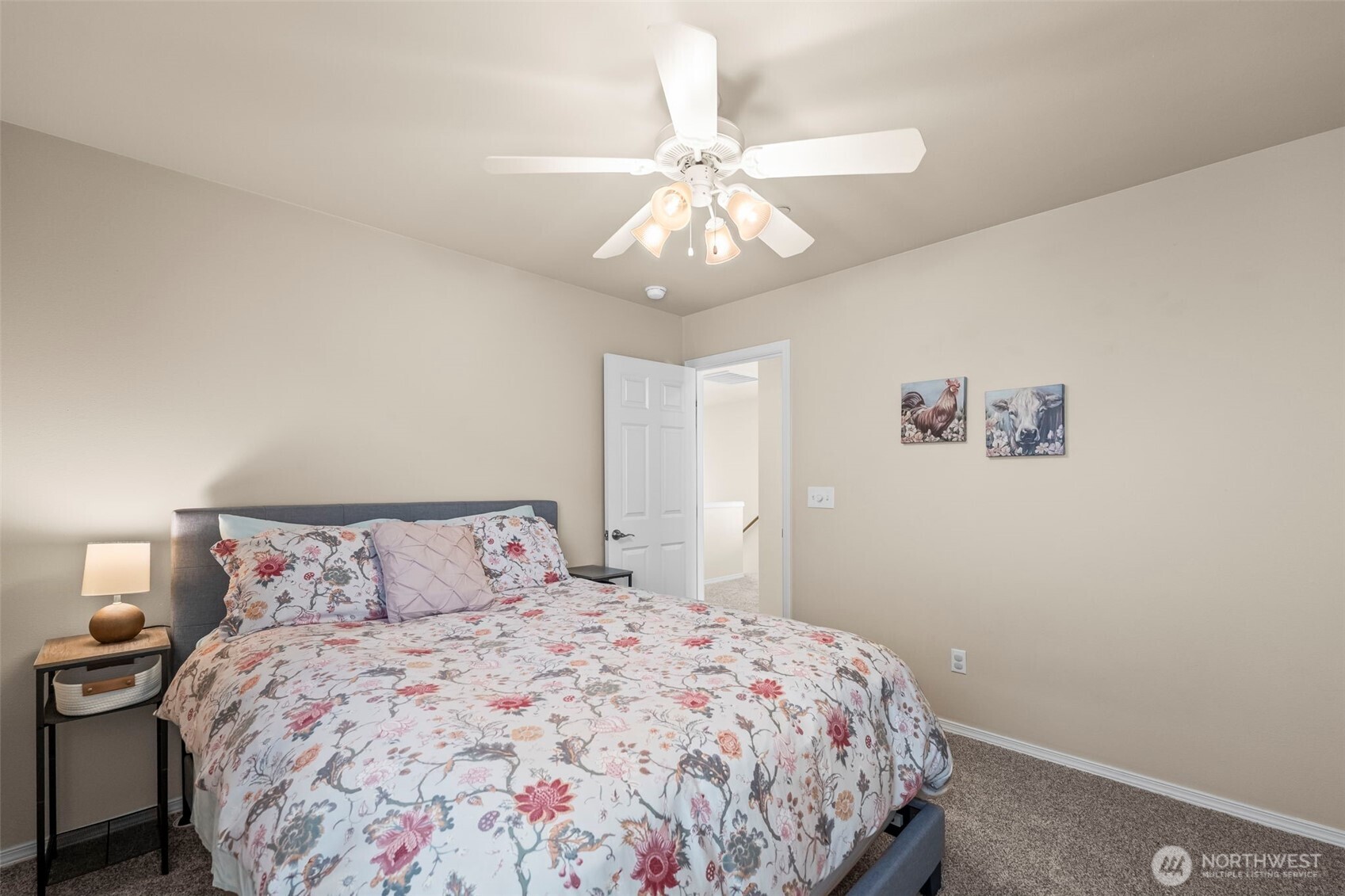 2886 Hannen Street , Dupont, WA 98327