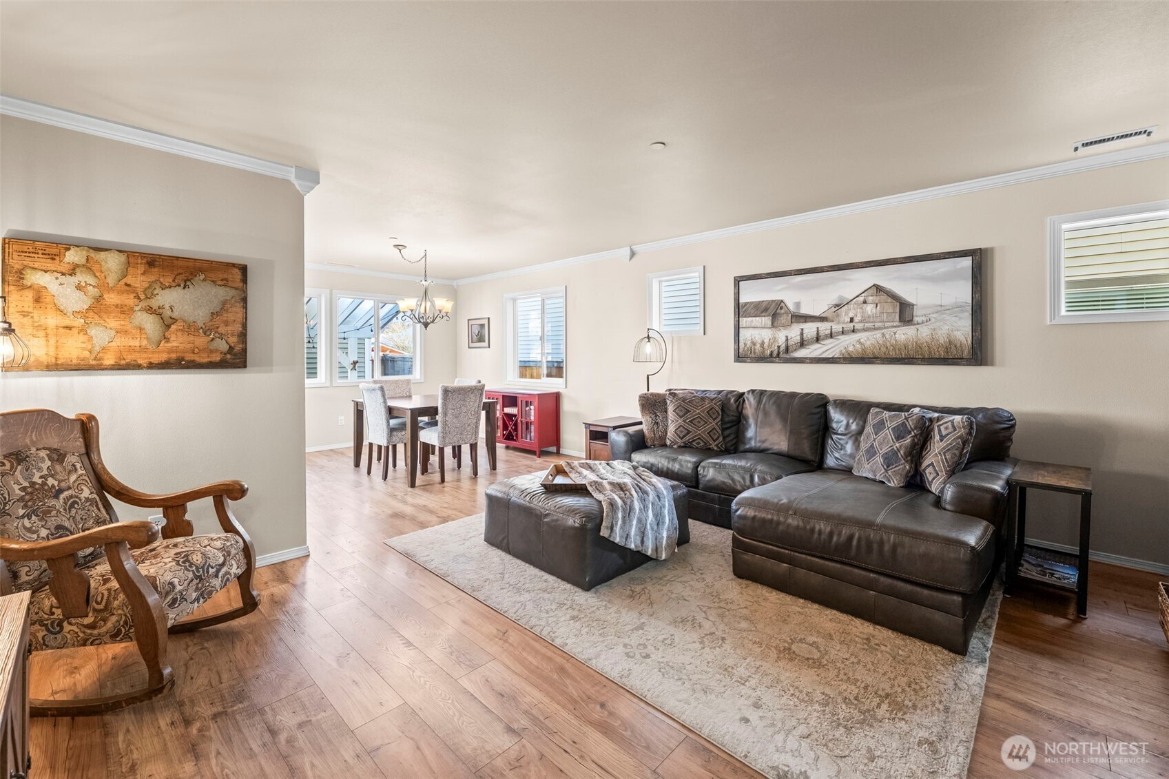 2886 Hannen Street , Dupont, WA 98327