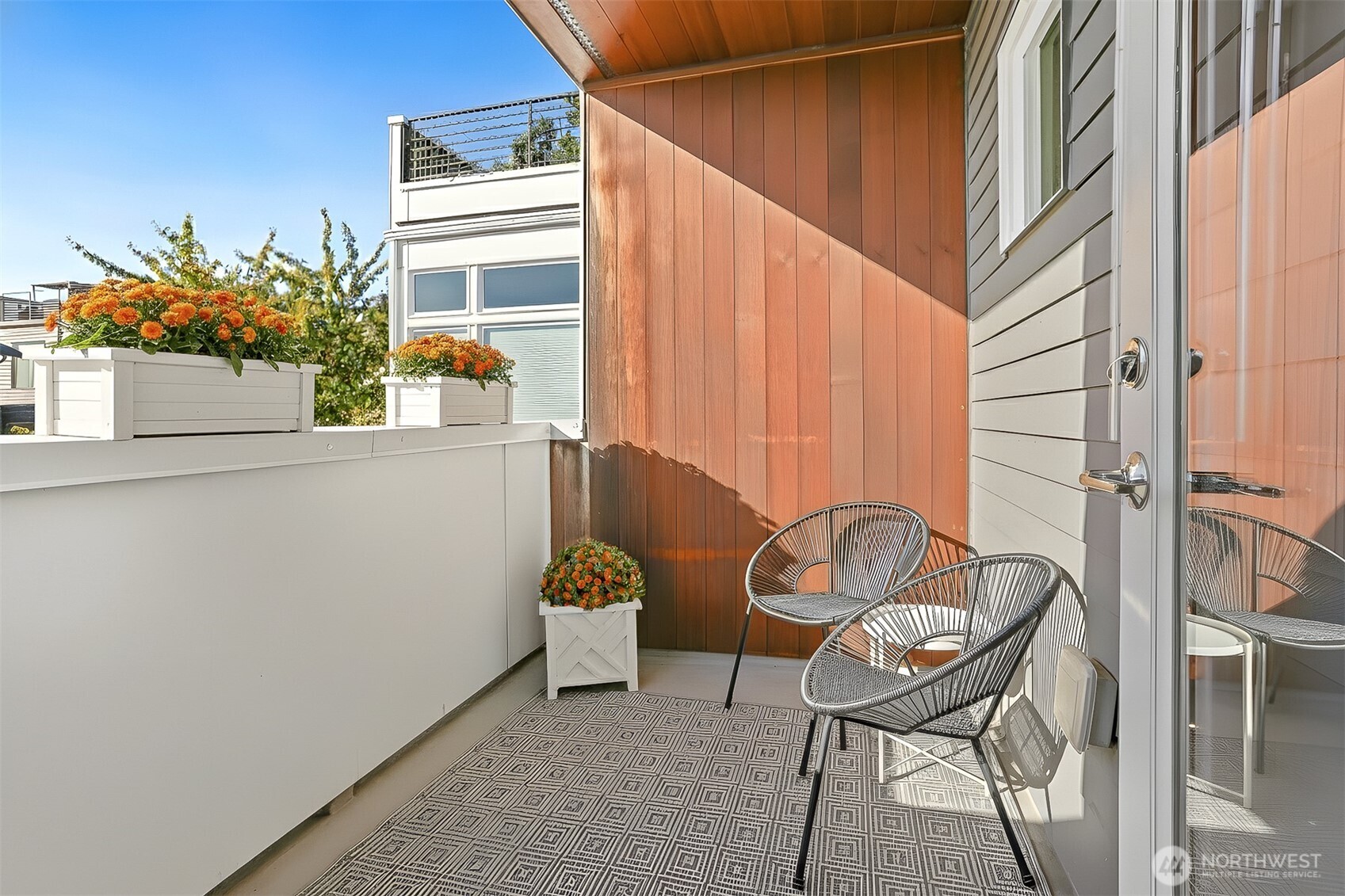 2426 B NW 64th , Seattle, WA 98107