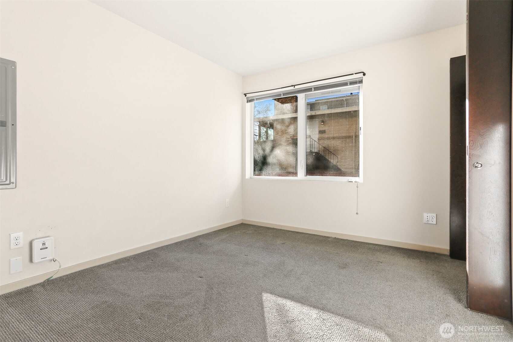 2426 B NW 64th , Seattle, WA 98107