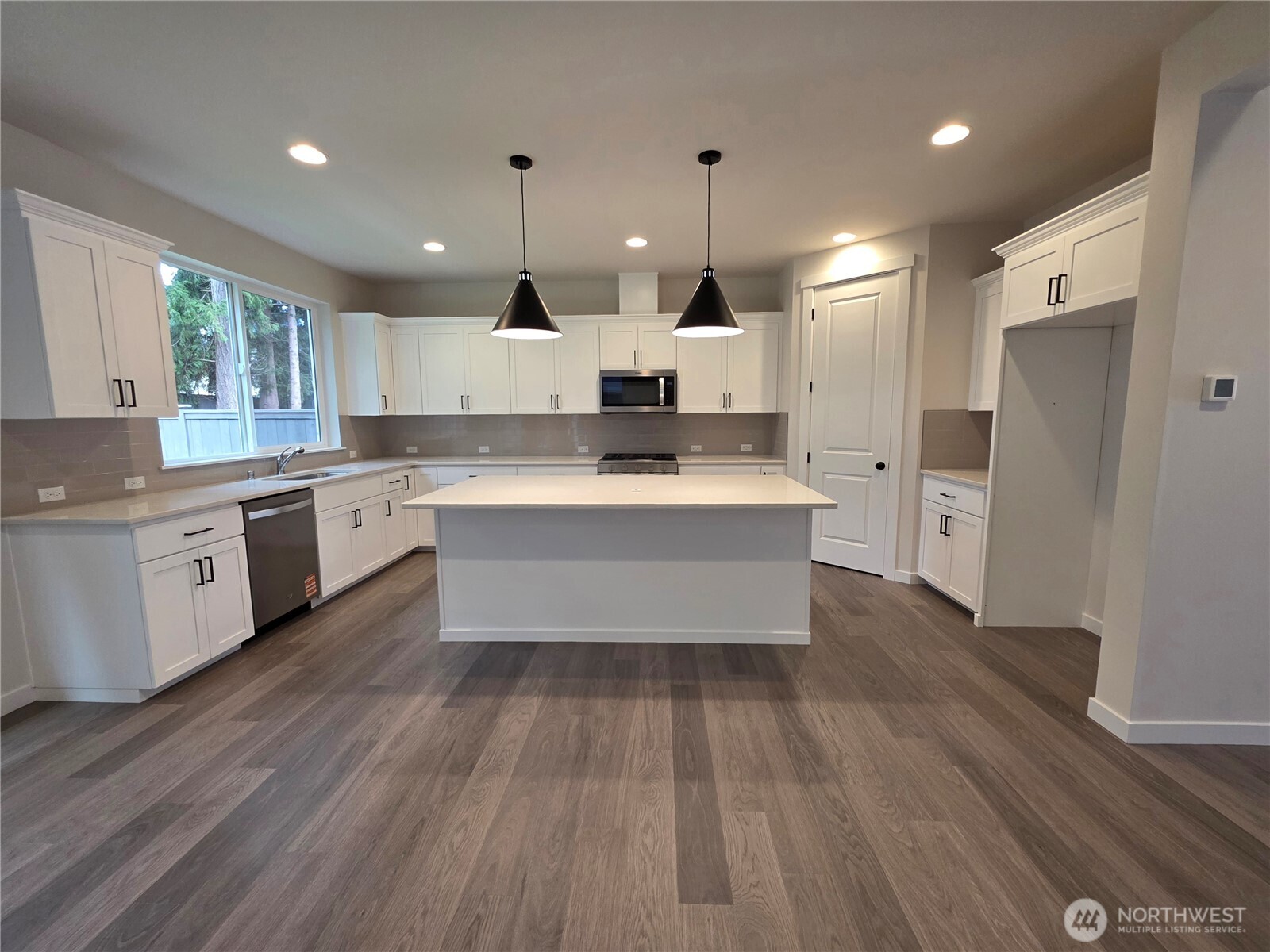 15306 106th Avenue E, Puyallup, WA 98374