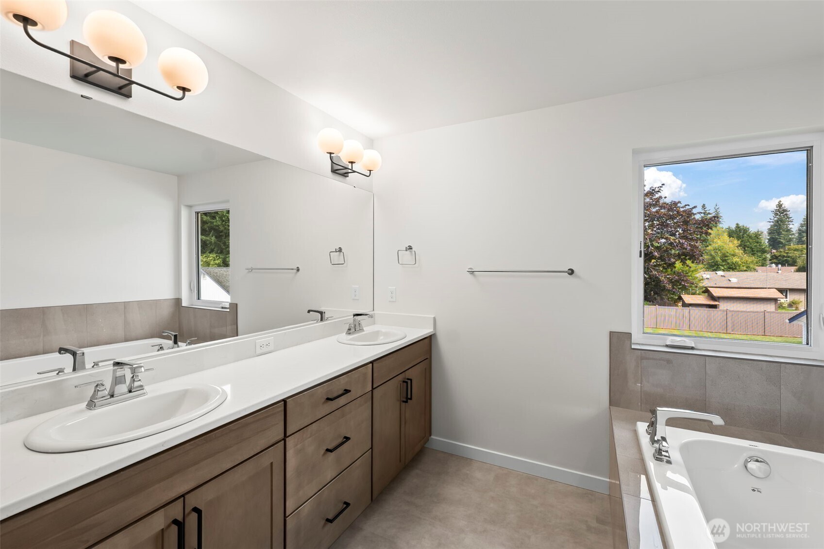 15306 106th Avenue E, Puyallup, WA 98374