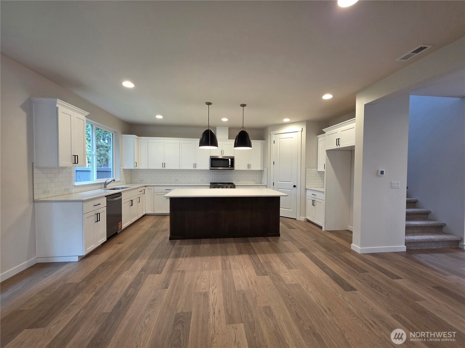 15306 106th Avenue E, Puyallup, WA 98374