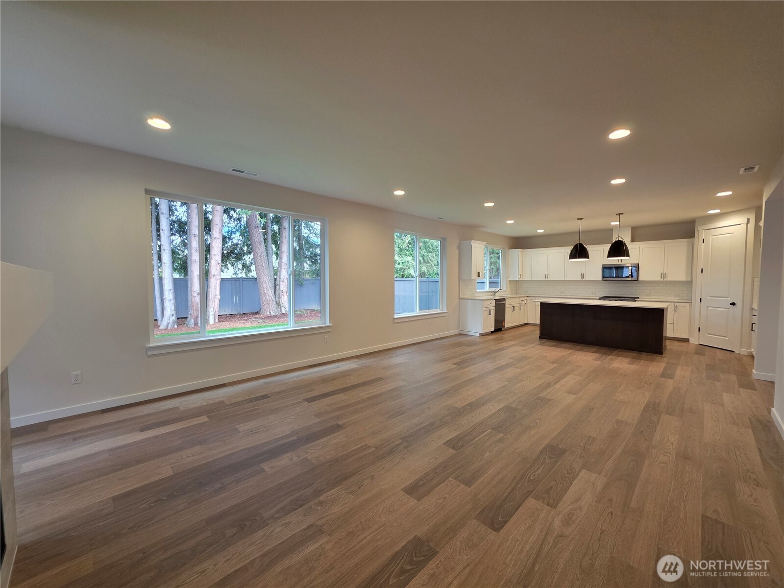 15306 106th Avenue E, Puyallup, WA 98374