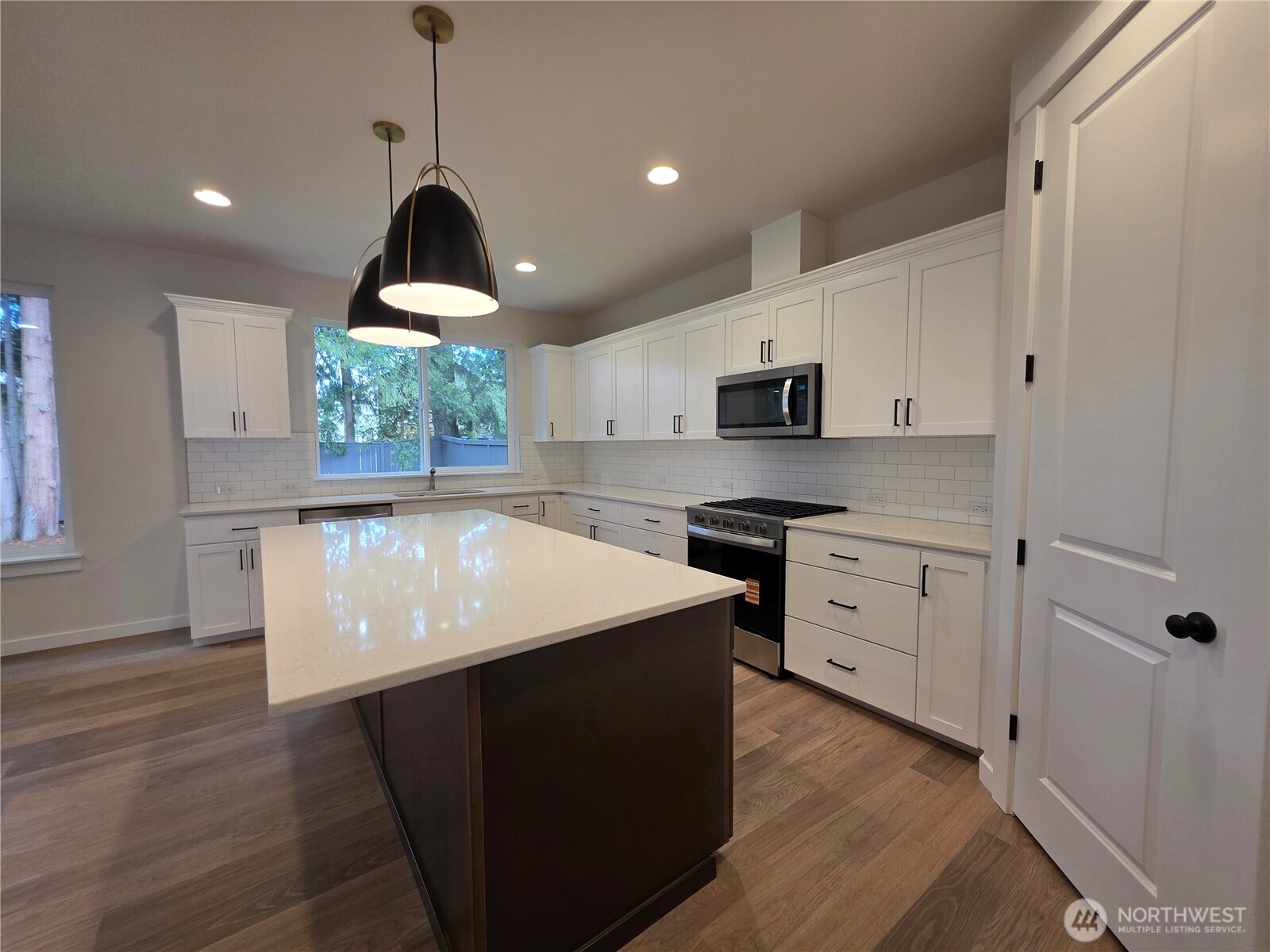 15306 106th Avenue E, Puyallup, WA 98374