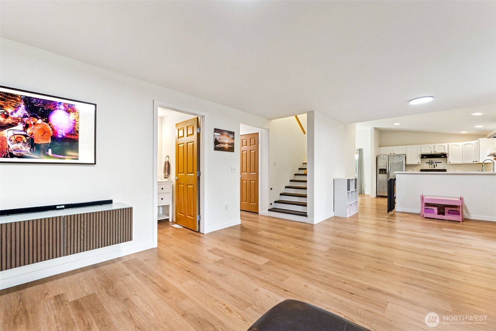 9828 Channel Drive NW, Olympia, WA 98502