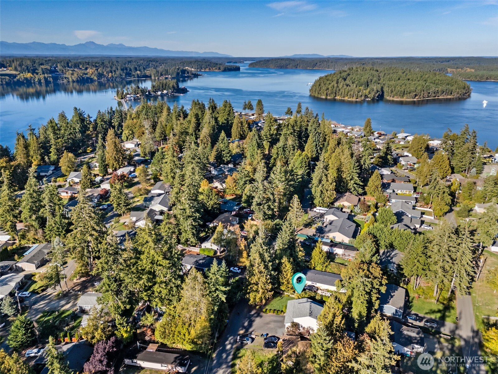 9828 Channel Drive NW, Olympia, WA 98502