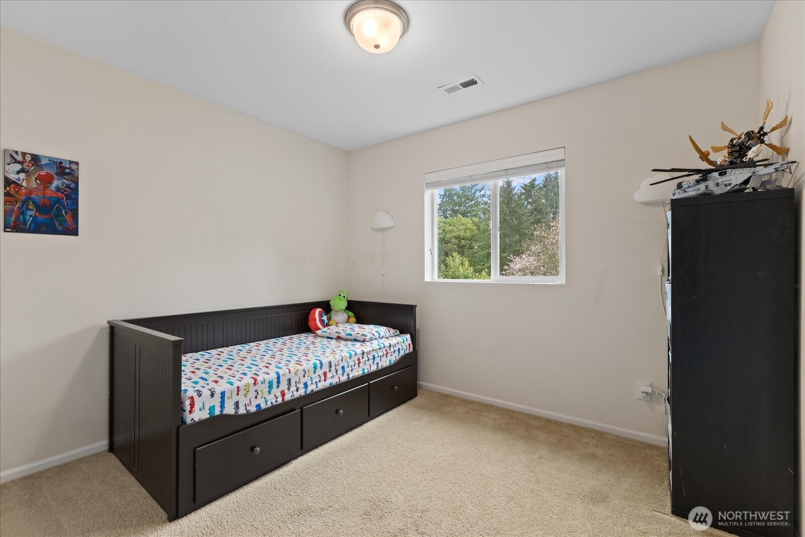 4405 E Roosevelt Avenue , Tacoma, WA 98404