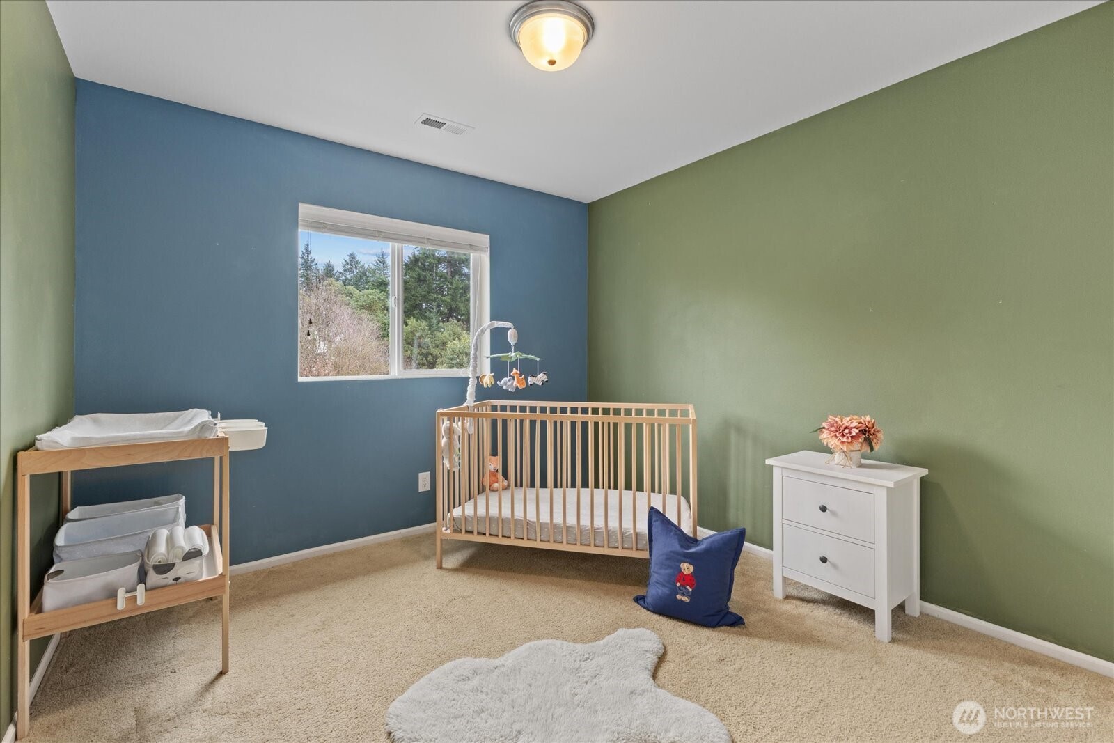 4405 E Roosevelt Avenue , Tacoma, WA 98404