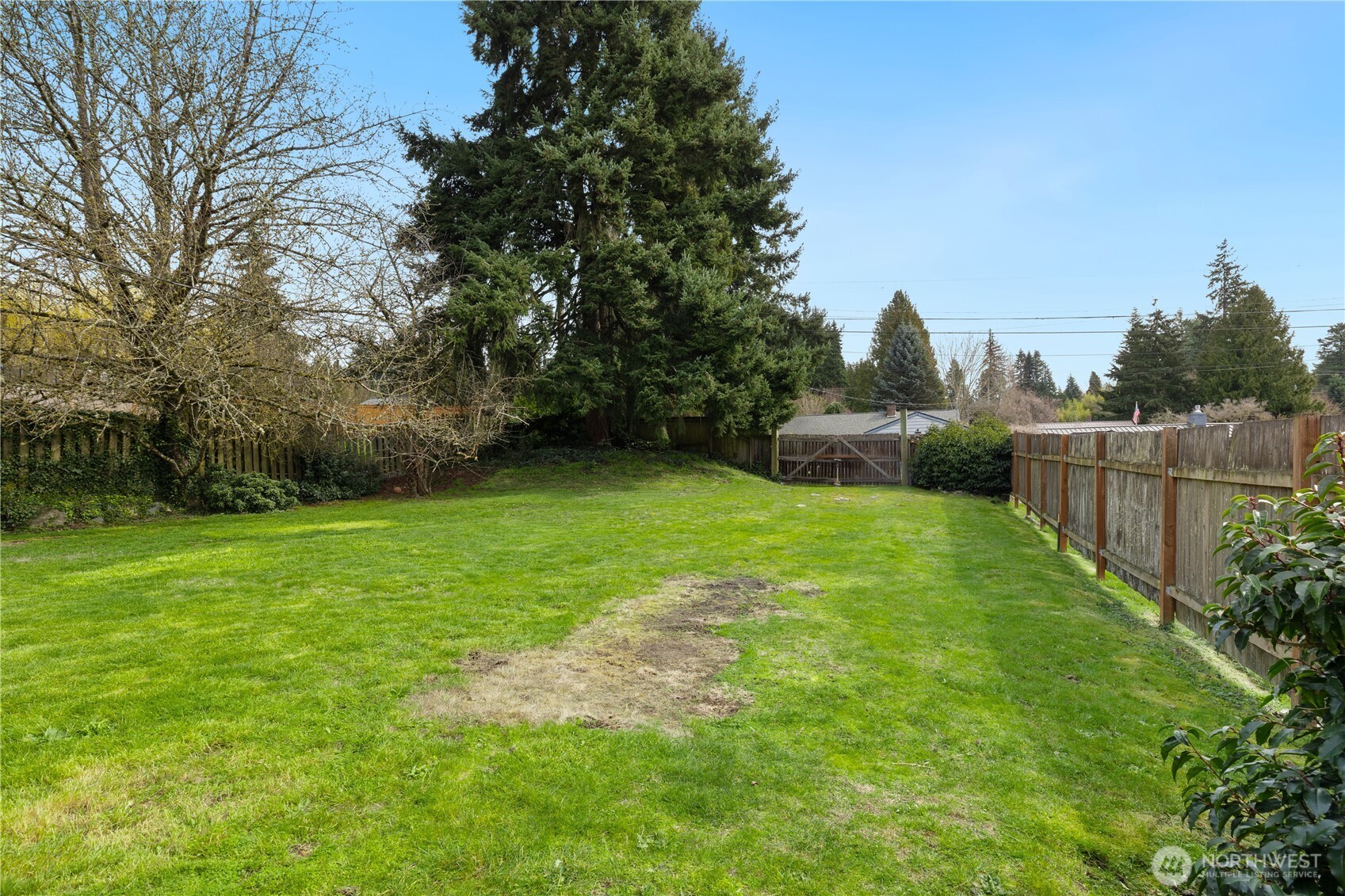 20322 22nd Avenue NE, Shoreline, WA 98155