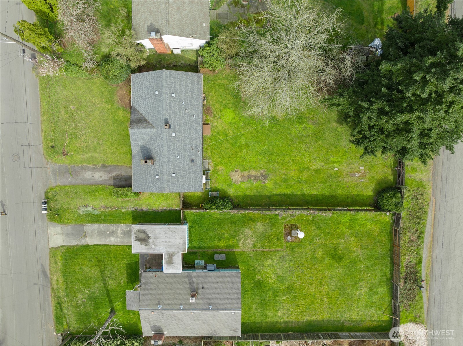 20322 22nd Avenue NE, Shoreline, WA 98155