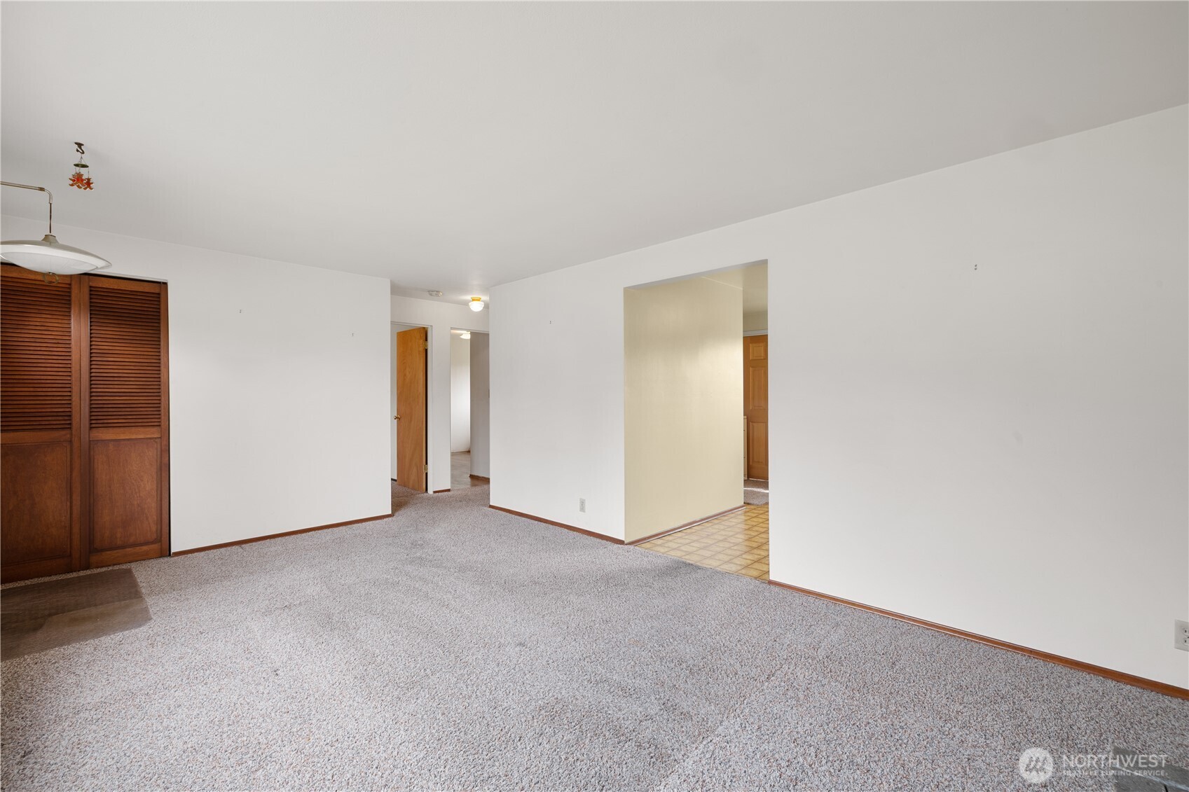 20322 22nd Avenue NE, Shoreline, WA 98155