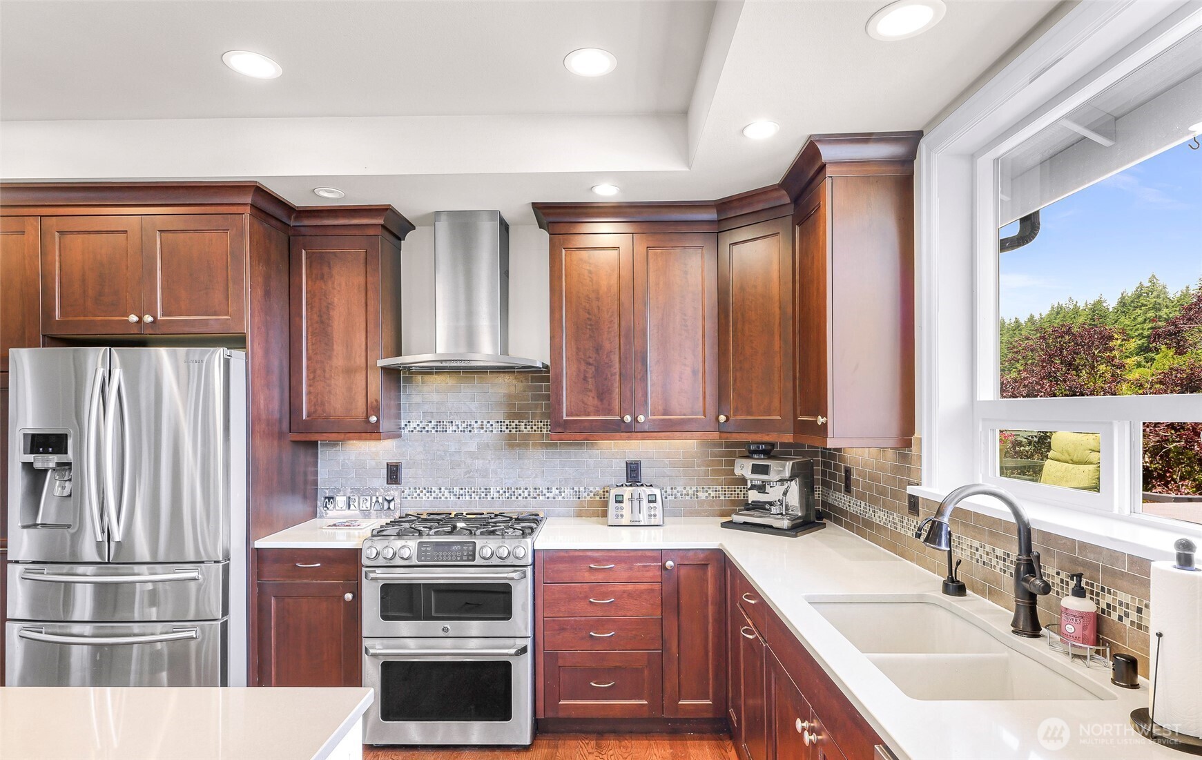 1301 Broad Street , Bellingham, WA 98229