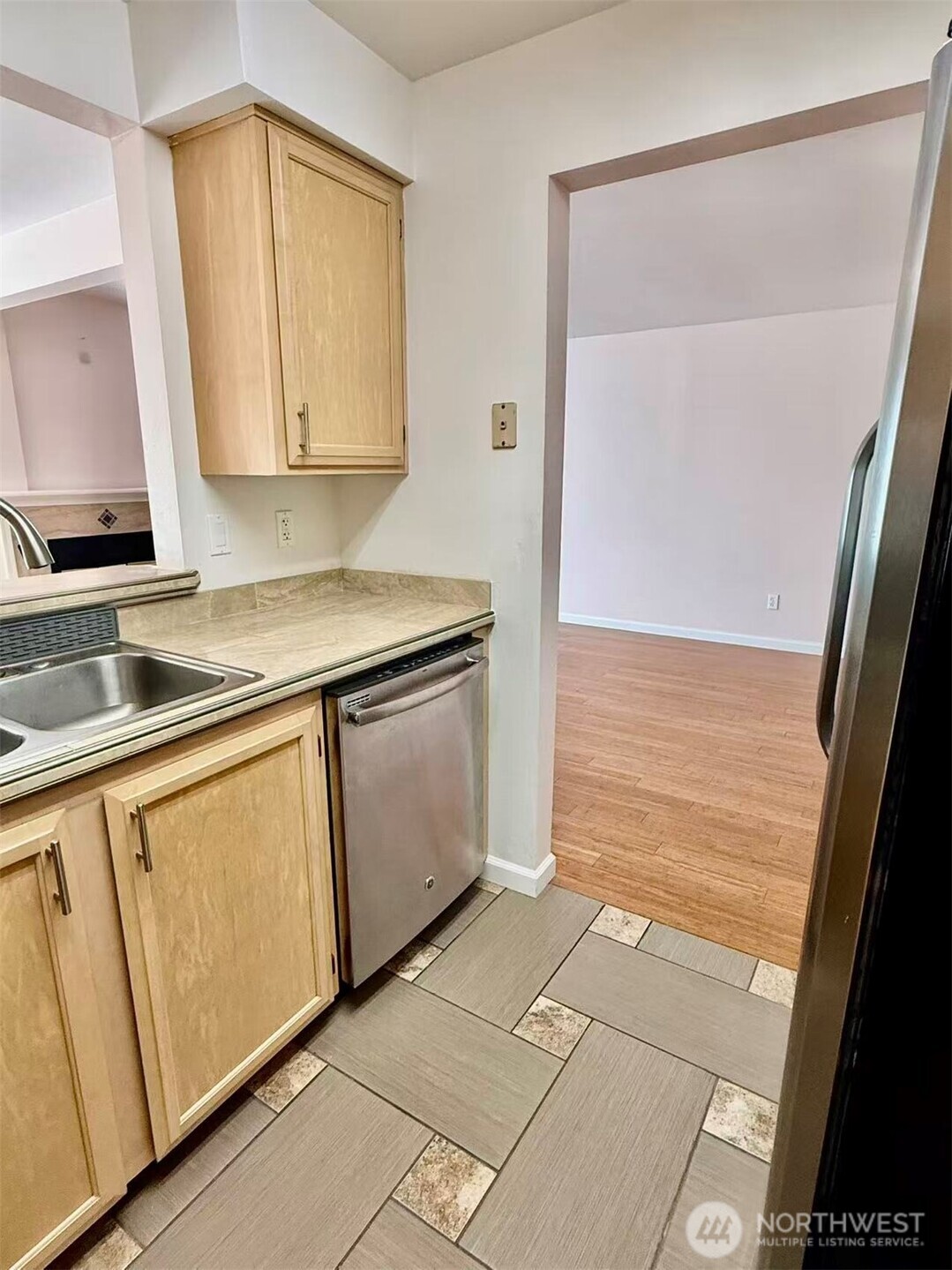 927 132nd Street SW #D3, Everett, WA 98204