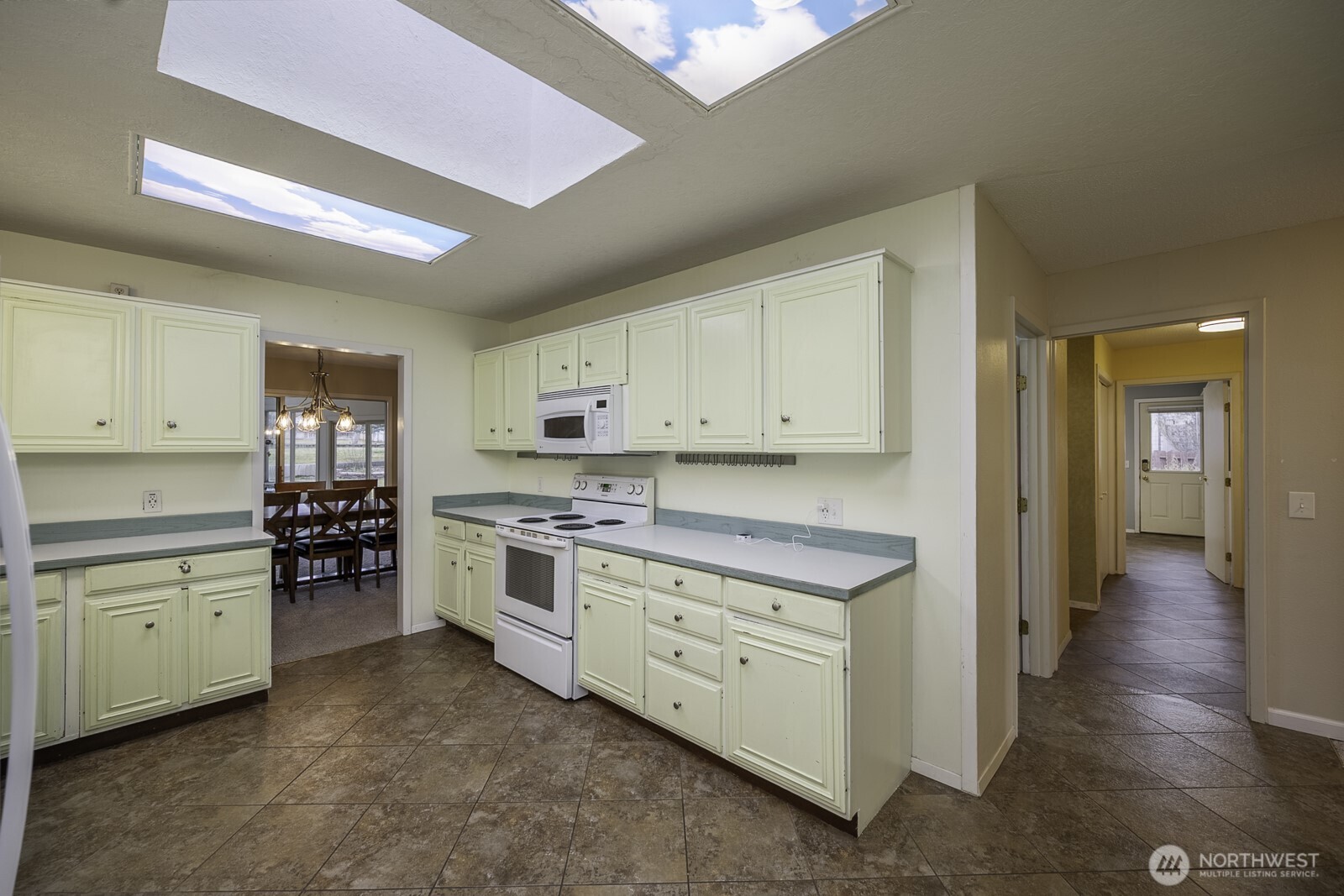 61 NE Pelican Place , Moses Lake, WA 98837