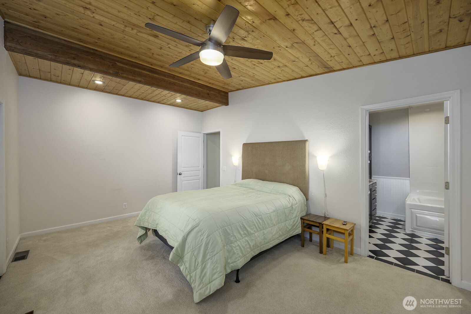 61 NE Pelican Place , Moses Lake, WA 98837