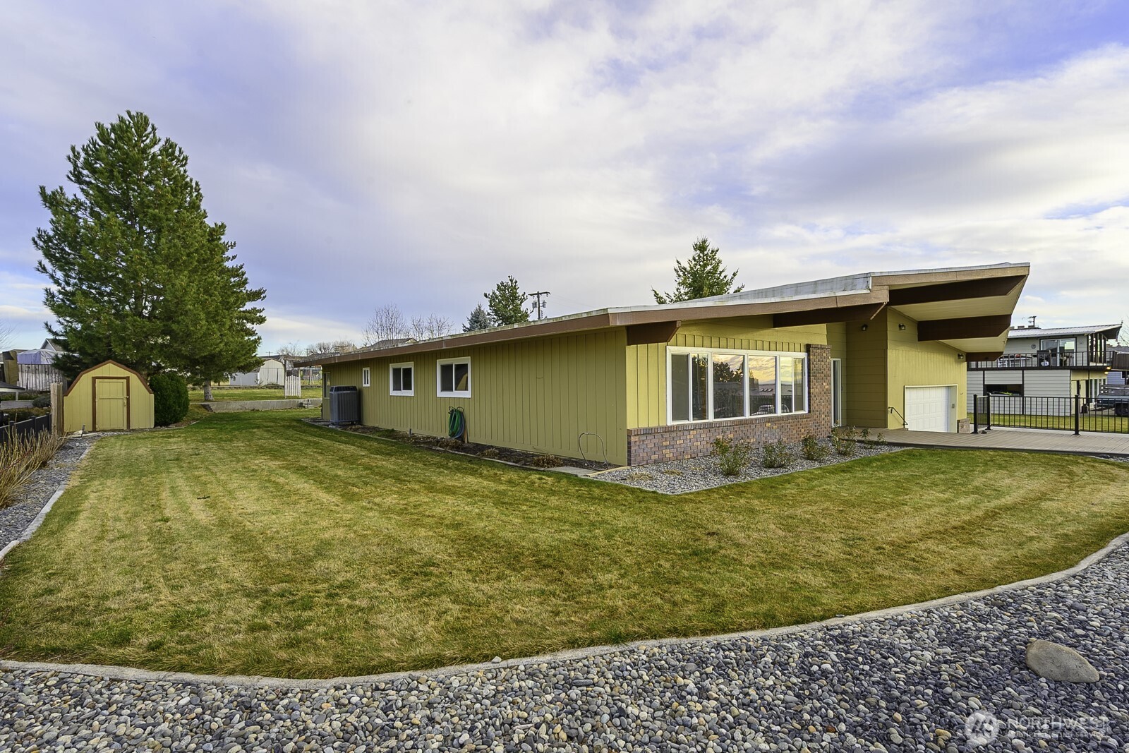 61 NE Pelican Place , Moses Lake, WA 98837