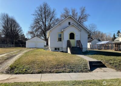 212 E Sixth , Waitsburg, WA 99361
