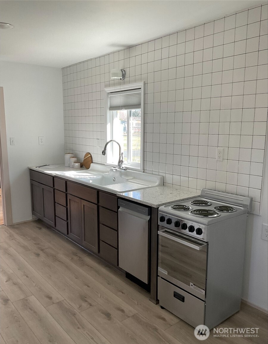 212 E Sixth , Waitsburg, WA 99361