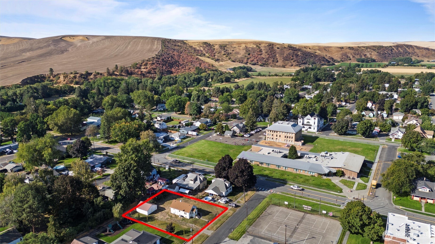 212 E Sixth , Waitsburg, WA 99361