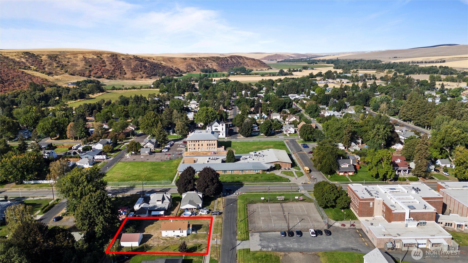 212 E Sixth , Waitsburg, WA 99361