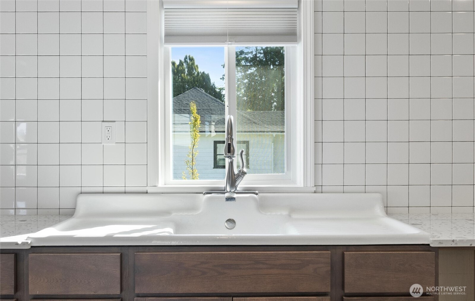 212 E Sixth , Waitsburg, WA 99361