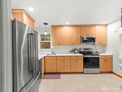 4227 Stonebridge Way , Lynnwood, WA 98037-6970 - Photo 11