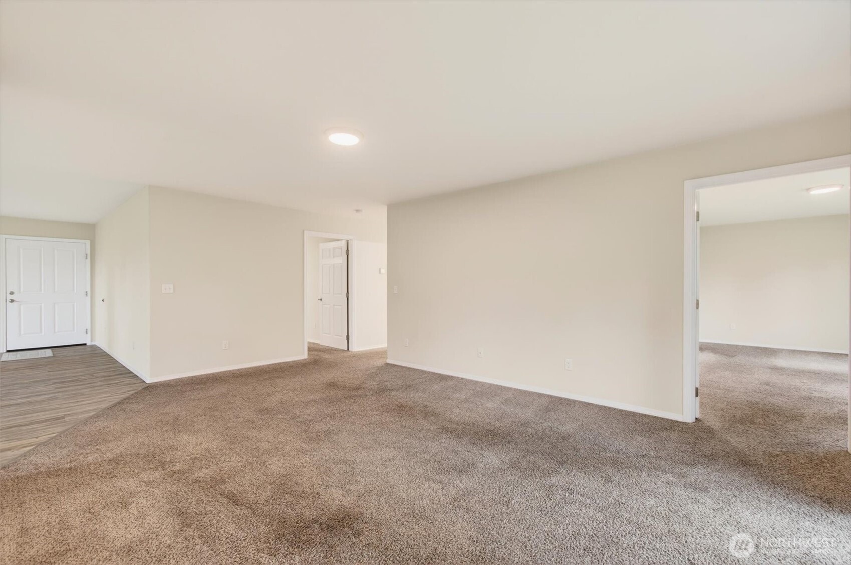 2926 37th Avenue , Longview, WA 98632