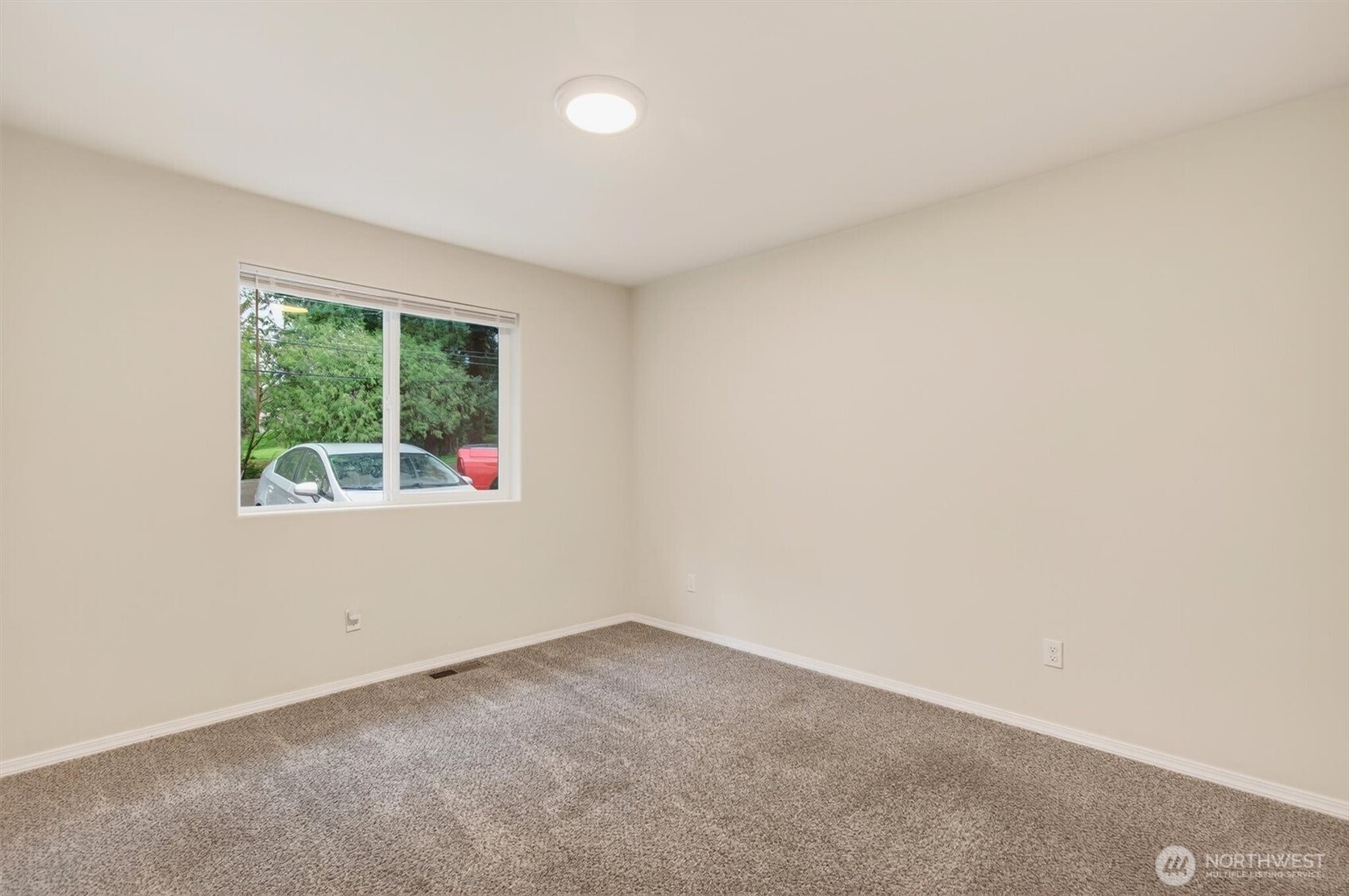 2926 37th Avenue , Longview, WA 98632