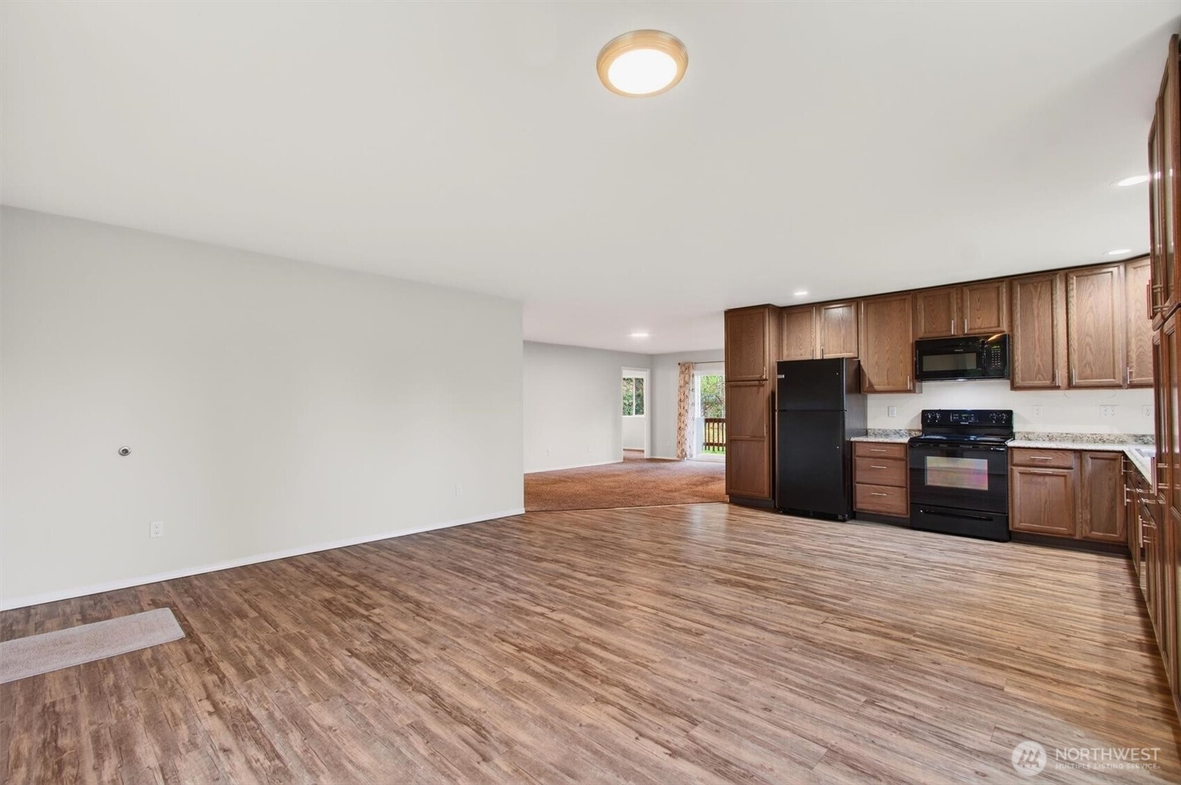 2926 37th Avenue , Longview, WA 98632