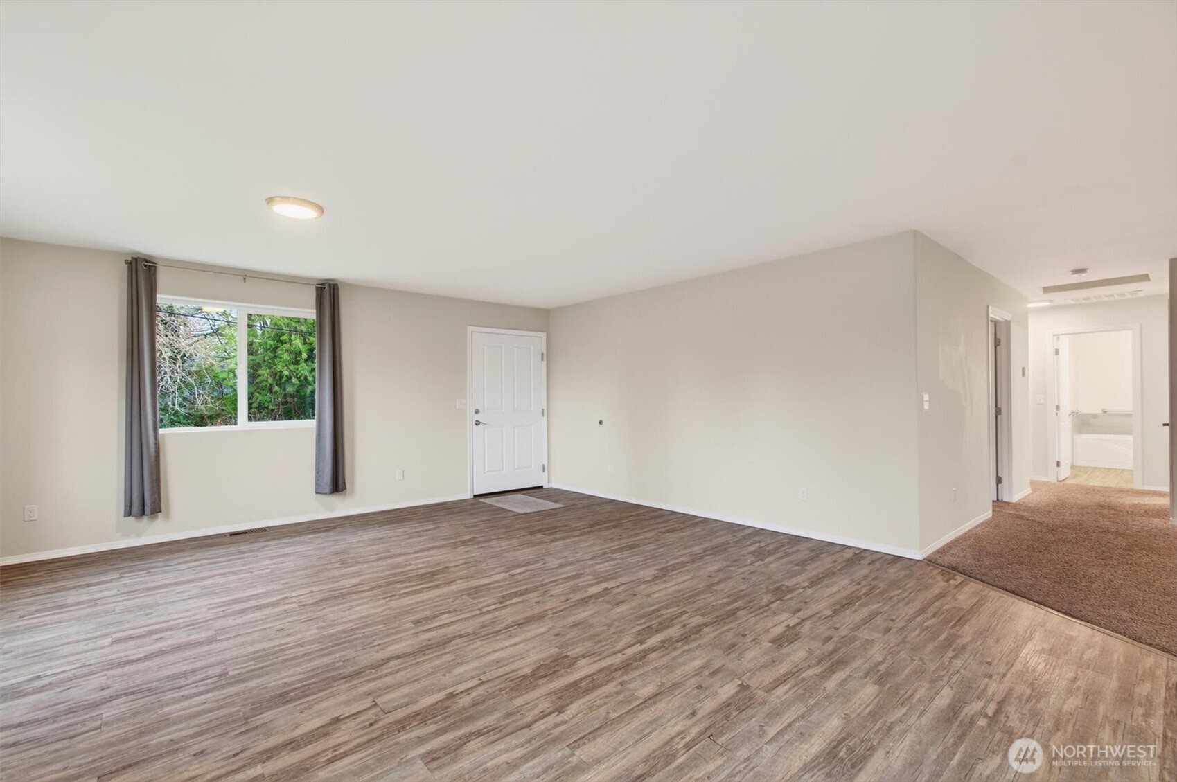 2926 37th Avenue , Longview, WA 98632