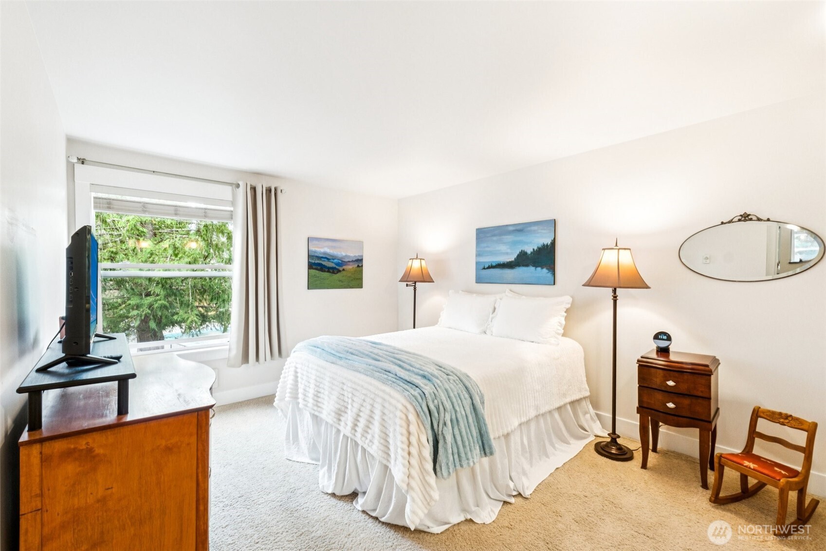 22910 90th Avenue W #B201, Edmonds, WA 98026