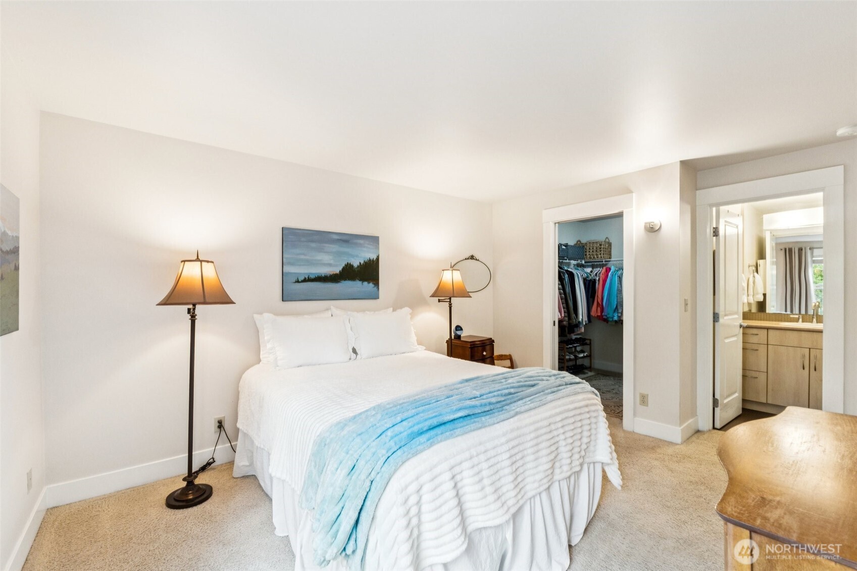 22910 90th Avenue W #B201, Edmonds, WA 98026