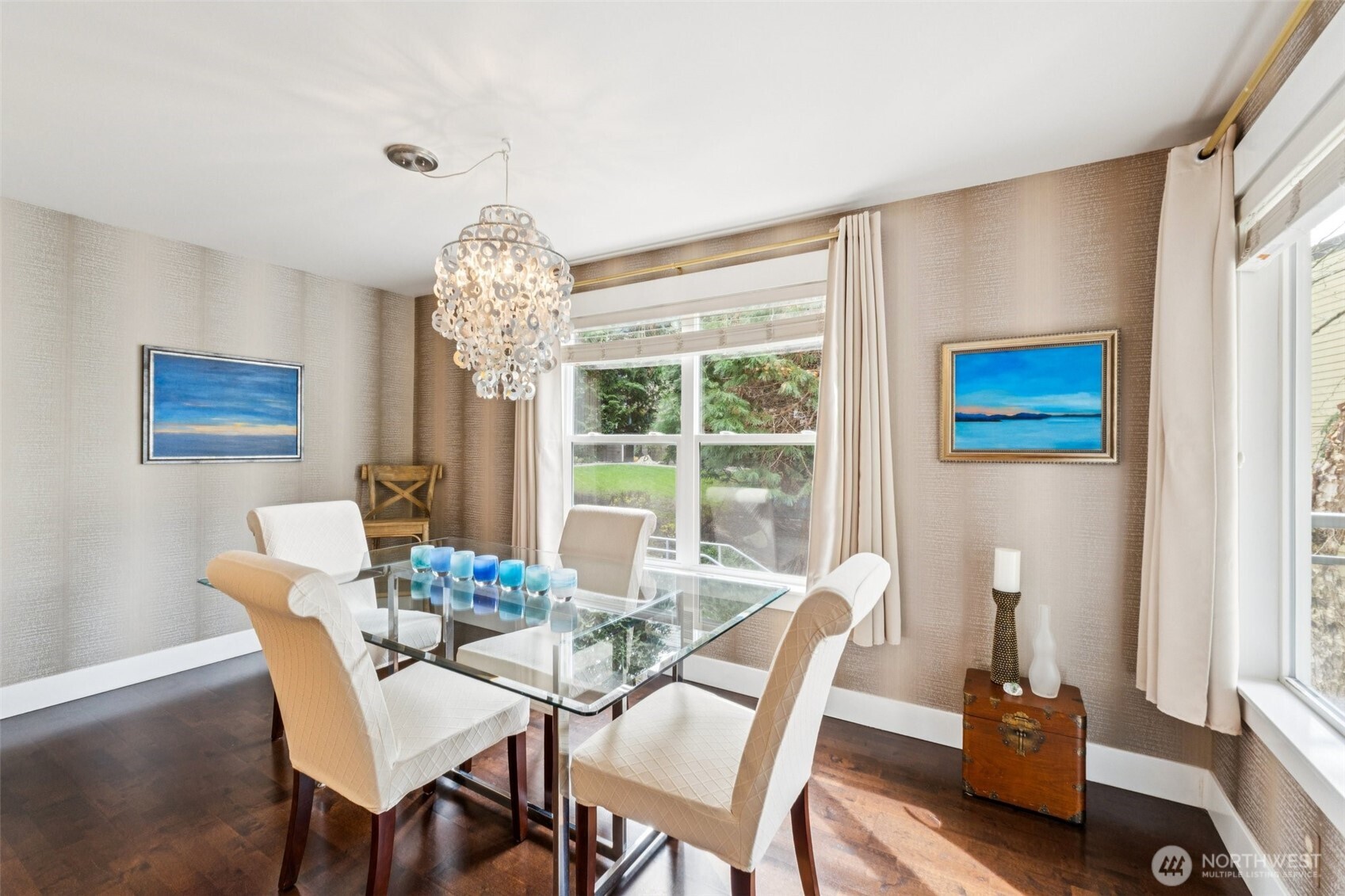 22910 90th Avenue W #B201, Edmonds, WA 98026