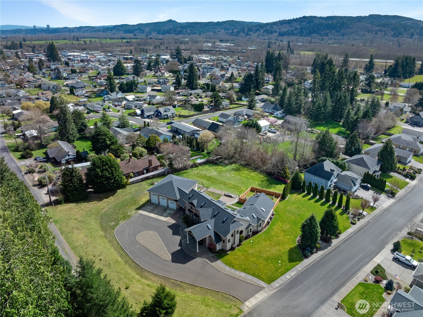 100 S 9th Street , Montesano, WA 98563