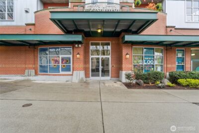 2331 42nd Avenue SW #414, Seattle, WA 98116 - Photo 3