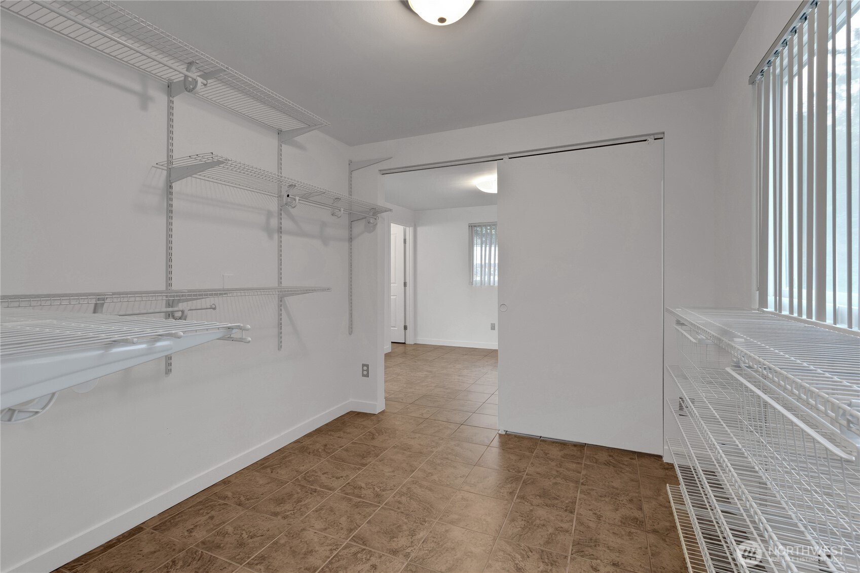 2356 S Angeline Street , Seattle, WA 98108